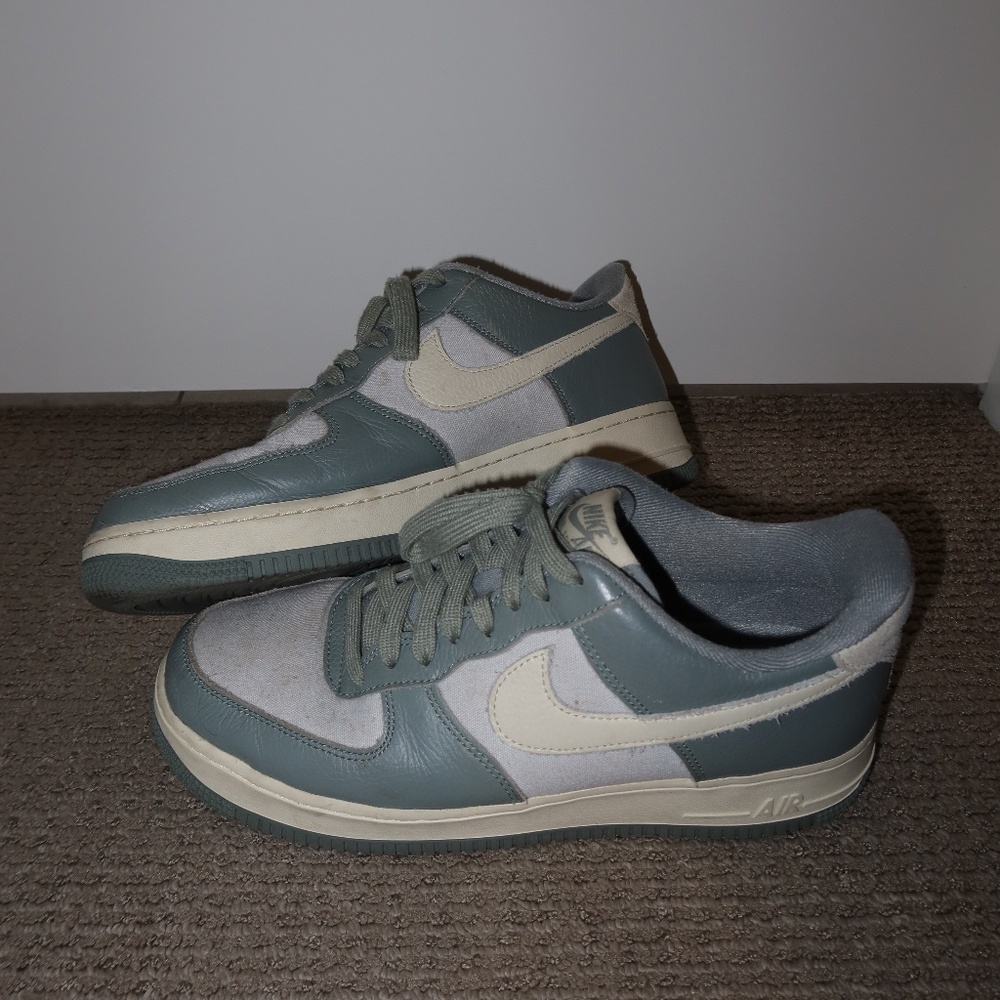 Nike Air Force 1's Cream & Turquoise